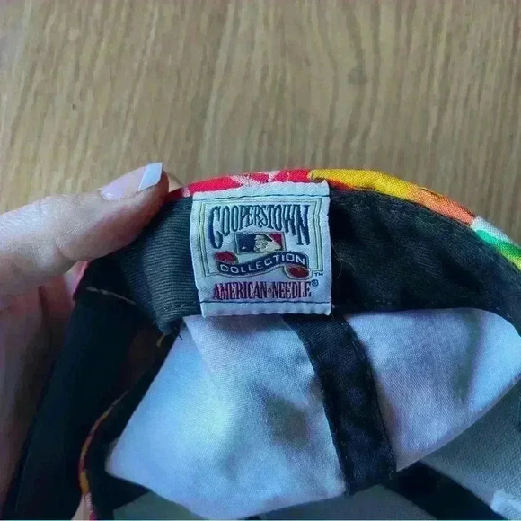 LA Dodgers floral SnapBack adult hat colorful American needle - Picture 11 of 12